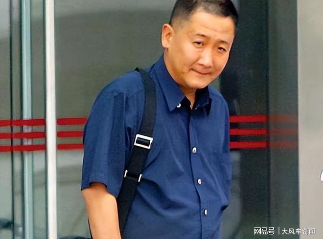 是北大高材生女儿和侄女长得很像梁天现状：66岁微微发福儿子(图7)
