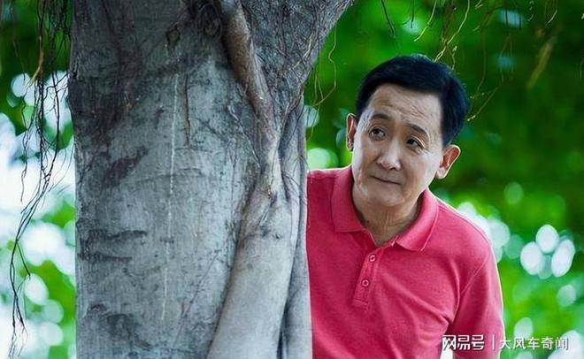 是北大高材生女儿和侄女长得很像梁天现状：66岁微微发福儿子(图8)