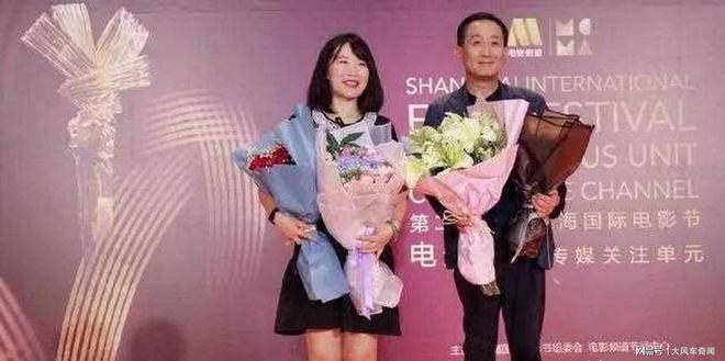 是北大高材生女儿和侄女长得很像梁天现状：66岁微微发福儿子(图4)