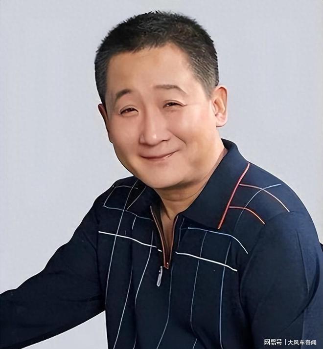 是北大高材生女儿和侄女长得很像梁天现状：66岁微微发福儿子(图17)