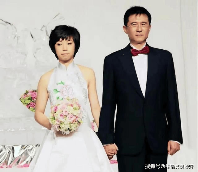 岁富豪老公面容苍老儿子才4岁半43岁张怡宁气质出众显年轻63(图3)