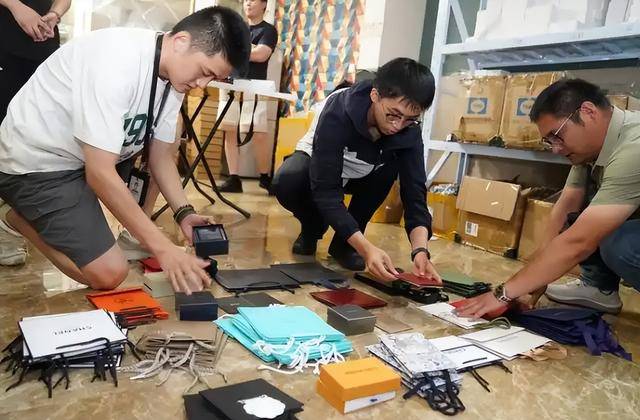 %咋消费者还前赴后继争相购买？几乎全是假