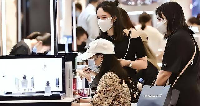 %咋消费者还前赴后继争相购买？几乎全是假货！利润高达2400(图8)